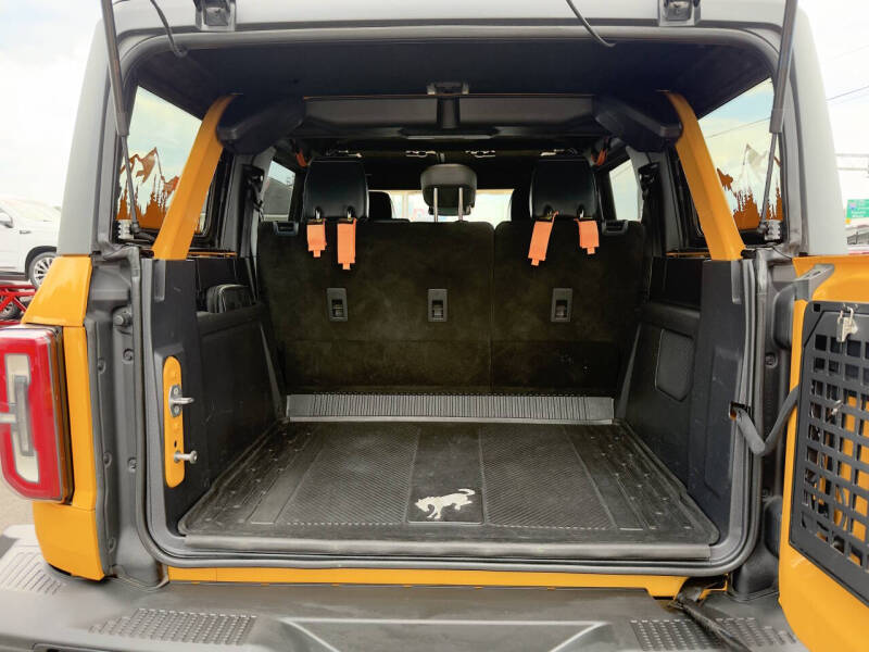 2021 Ford Bronco First Edition Advanced