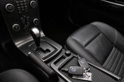 2011 Volvo C30 T5 R-Design
