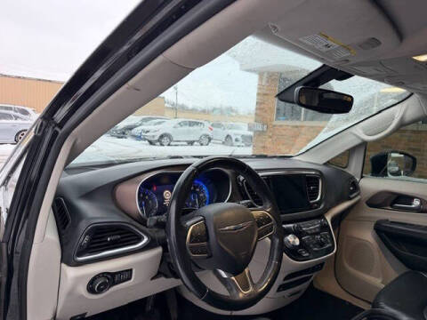 2018 Chrysler Pacifica Touring L Plus