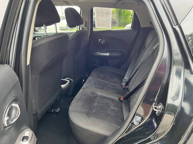 2011 Nissan JUKE SV