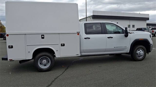 2025 GMC Sierra 3500HD