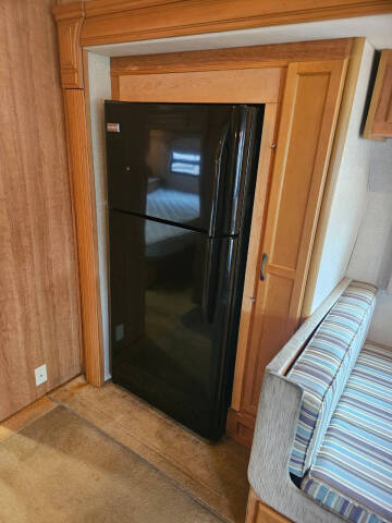 2008 Fleetwood RV Bounder 35E