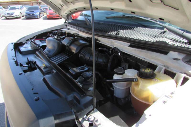 2011 Ford E-Series E-350 SD