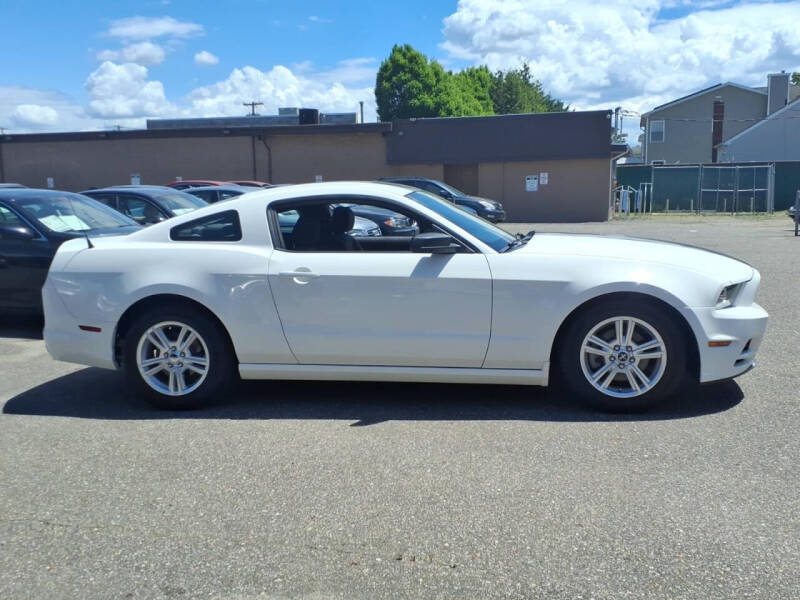2013 Ford Mustang V6
