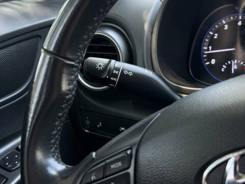 2021 Hyundai Kona SEL