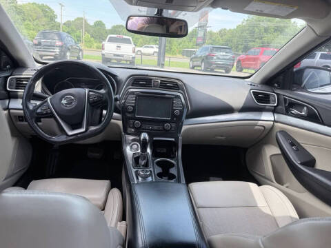 2017 Nissan Maxima