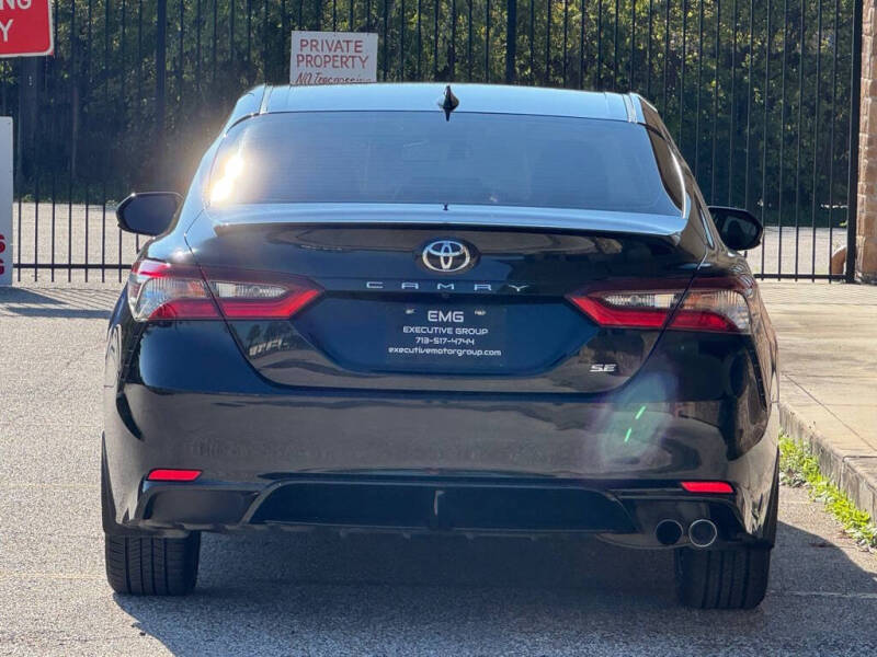 2021 Toyota Camry SE