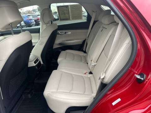 2023 Genesis GV70 2.5T Standard