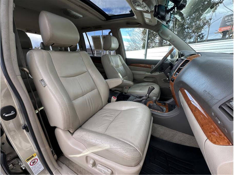 2004 Lexus GX 470