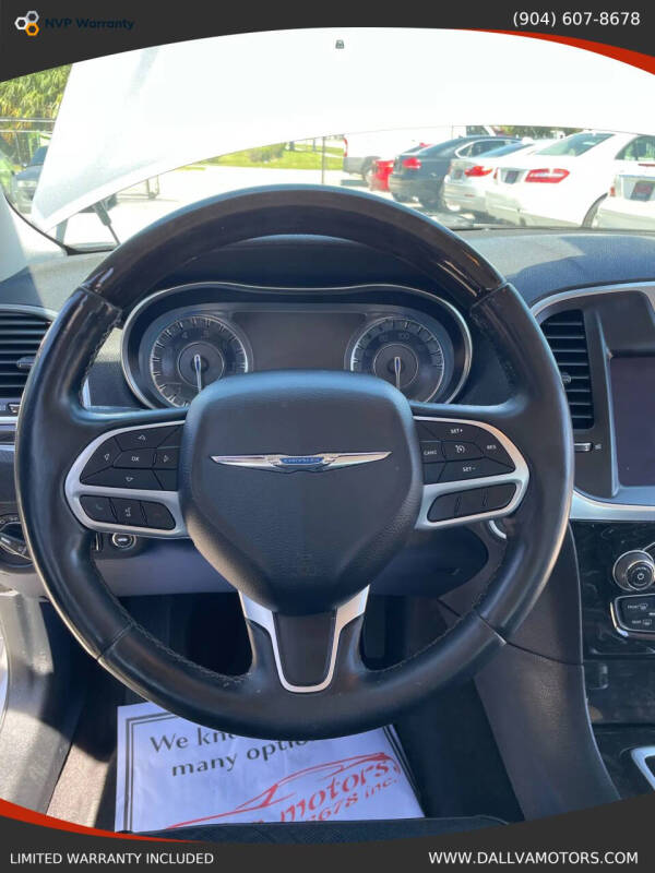 2018 Chrysler 300 Limited