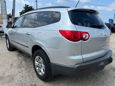 2010 Chevrolet Traverse LS