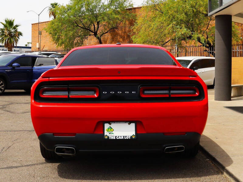 2018 Dodge Challenger SXT