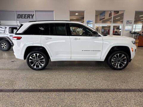 2022 Jeep Grand Cherokee Overland