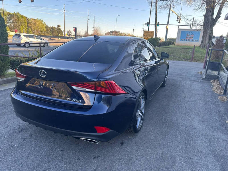 2017 Lexus IS 200t