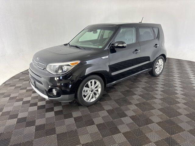 2017 Kia Soul +