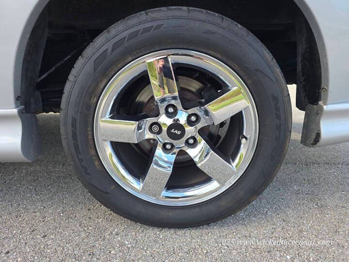 2002 Ford F-150 SVT Lightning