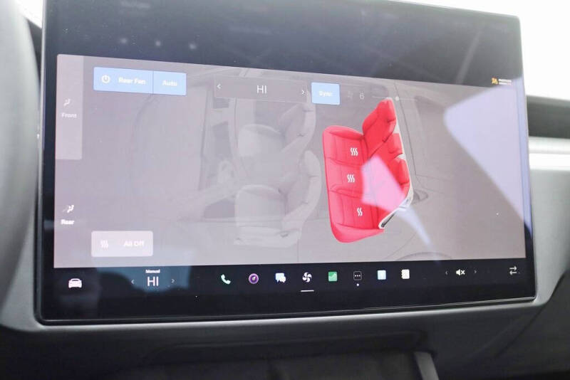 2023 Tesla Model S Plaid