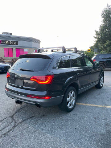 2011 Audi Q7 3.0T quattro Premium Plus