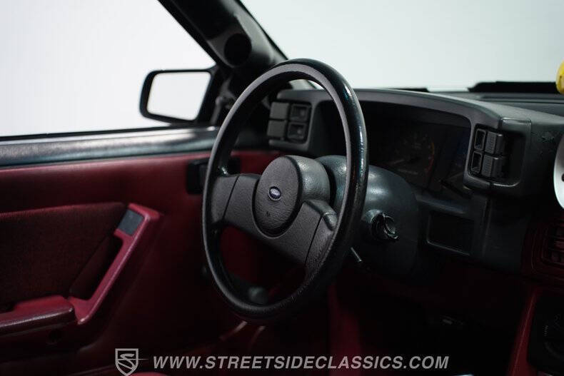 1987 Ford Mustang GT