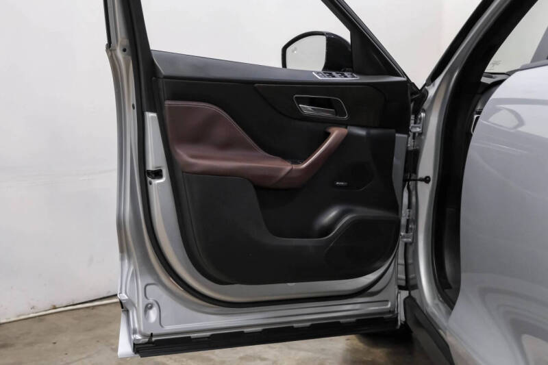 2018 Jaguar F-PACE S