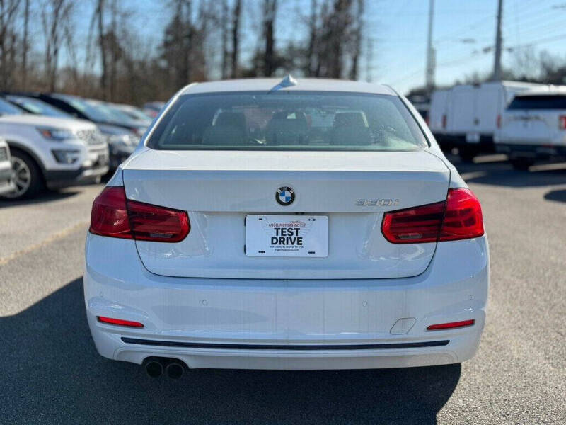 2018 BMW 3 Series 330i