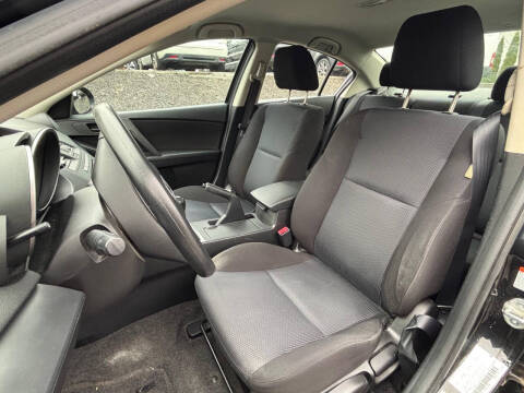 2010 Mazda MAZDA3 i Sport
