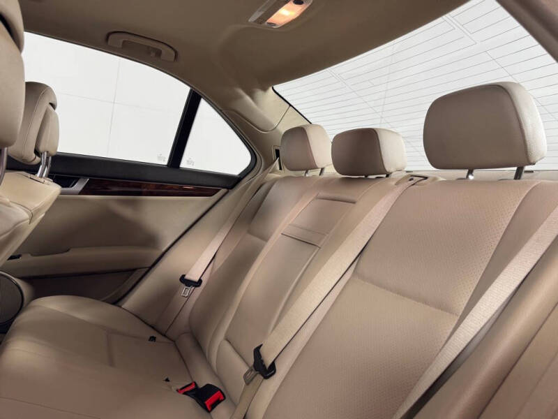 2012 Mercedes-Benz C-Class