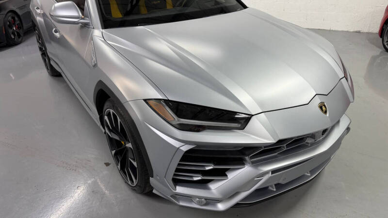 2022 Lamborghini Urus