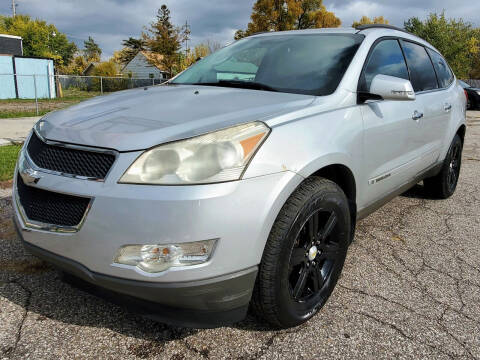 2009 Chevrolet Traverse for sale at TopLine Auto in Burton MI