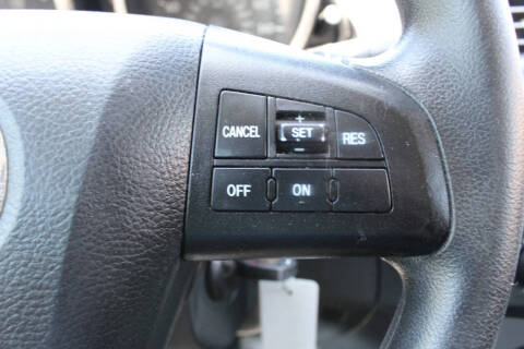 2011 Mazda MAZDA3 i Touring