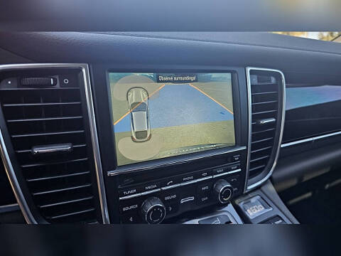 2016 Porsche Panamera