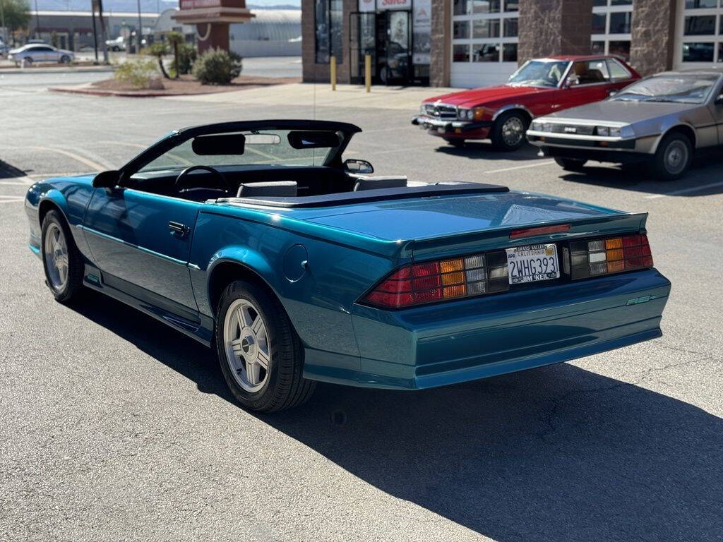 1991 Chevrolet Camaro 22