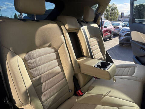 2023 Ford Edge SE