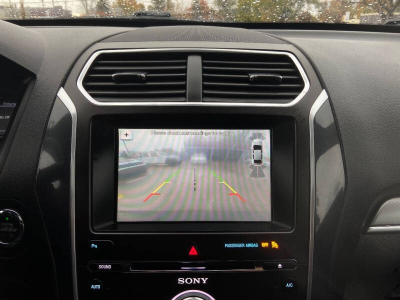 2017 Ford Explorer Sport