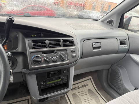 1998 Toyota Sienna LE