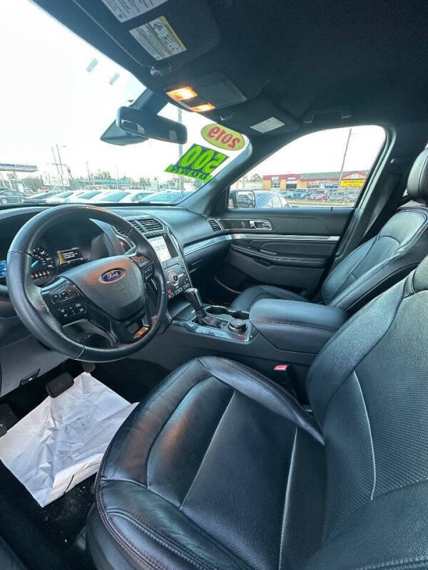 2019 Ford Explorer Sport