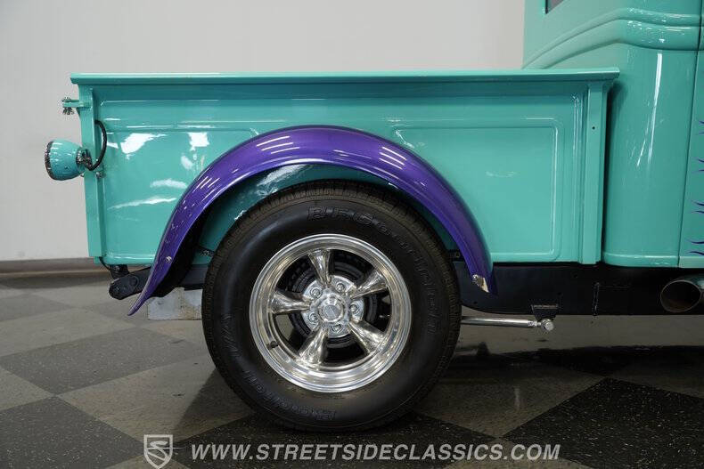 1932 Ford F-100