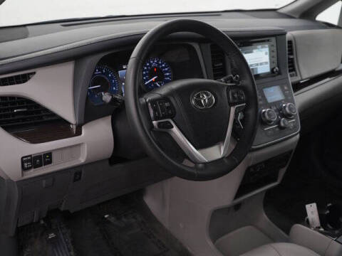 2018 Toyota Sienna