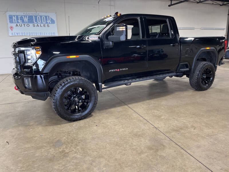 2021 GMC Sierra 2500HD AT4's photo