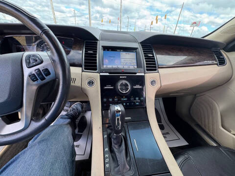 2018 Ford Taurus Limited