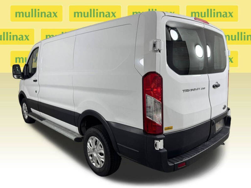 2025 Ford Transit