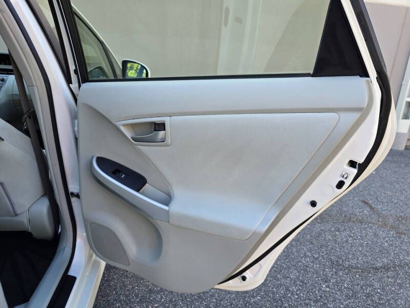 2012 Toyota Prius Three