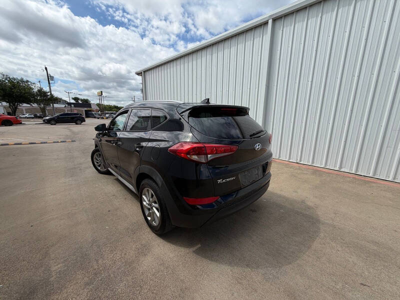 2017 Hyundai Tucson SE Plus