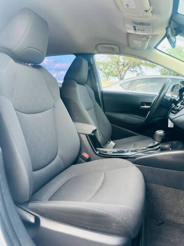 2021 Toyota Corolla LE