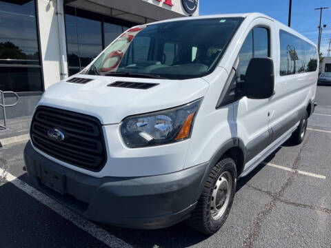 2017 Ford Transit