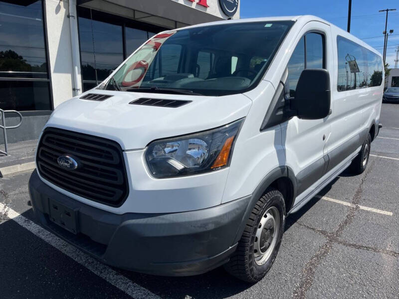 2017 Ford Transit