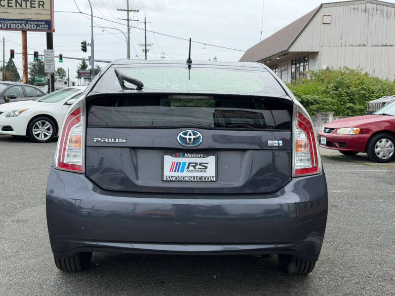 2013 Toyota Prius Two