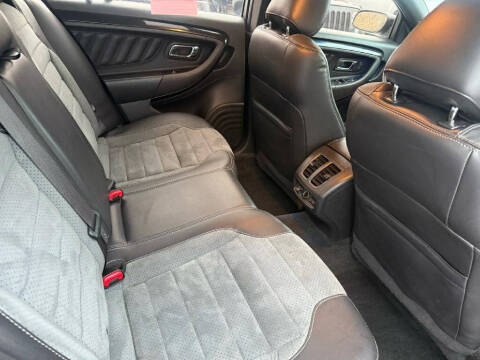 2015 Ford Taurus SHO