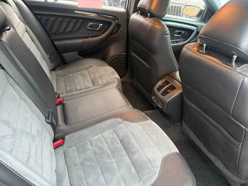 2015 Ford Taurus SHO