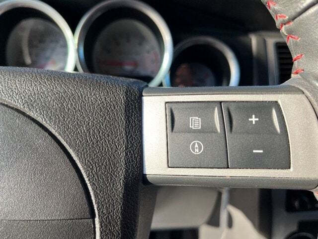 2007 Dodge Magnum 36